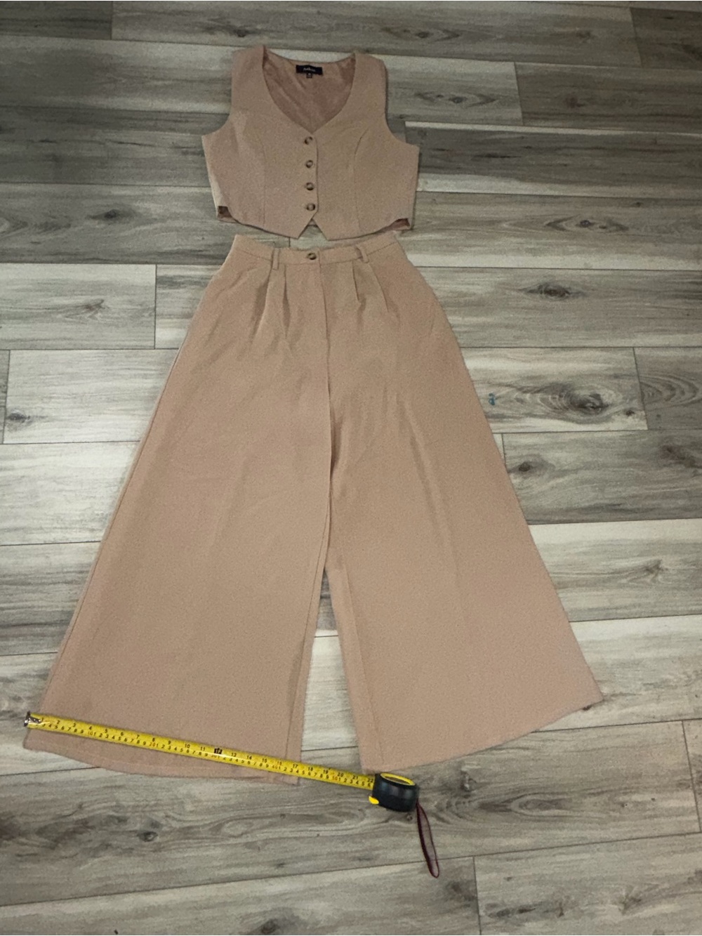 Aakaa Taupe Wide-Leg High-Waist Pants set